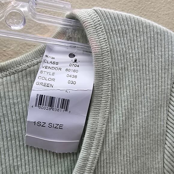 Brandy Melville John Galt Women's Button Up Knit Top Short Sleeve Green One Size - Picture 4 of 5